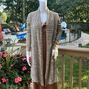 Cardigan sweater by Miss Me size small. Beige and grey.
